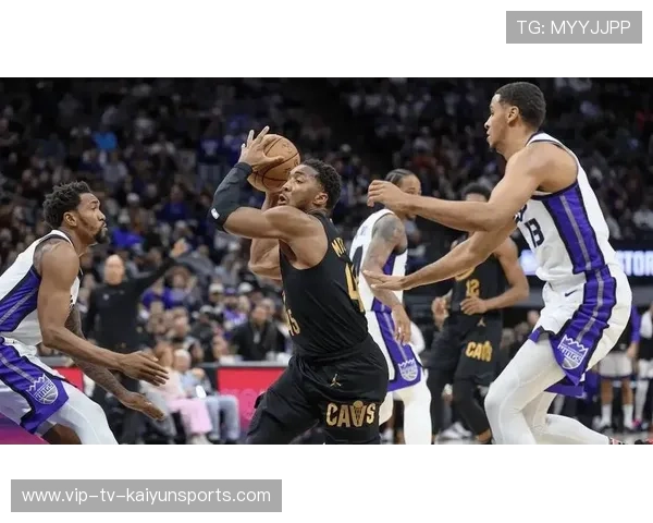 格林腿筋重伤告急，太阳战力遭遇巨大空档！——联盟新局势下的风云变幻