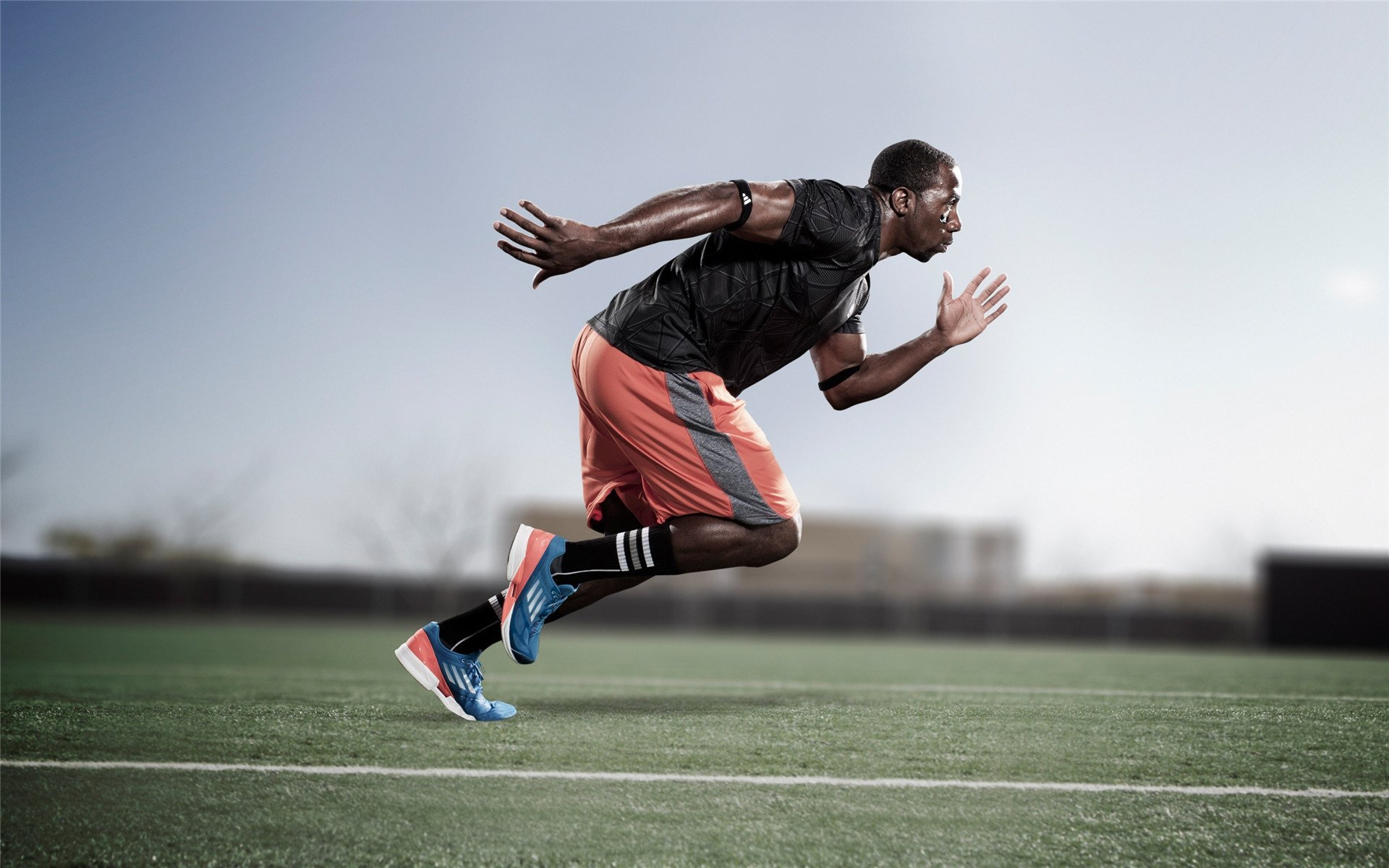 CBA球员用拼搏诠释体育精神，cba的精神